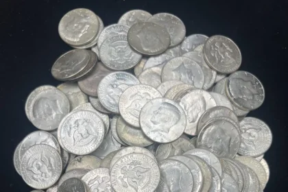 10 Valuable Bicentennial Eisenhower Dollar Coins Hiding in Your Pocket Right Now